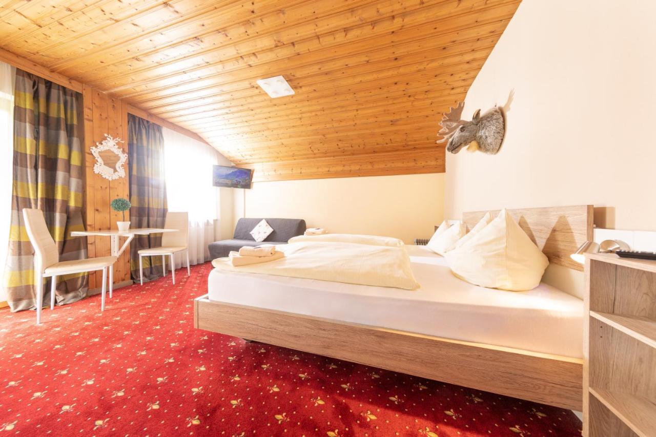 T3 Pension Wald Am Arlberg Extérieur photo