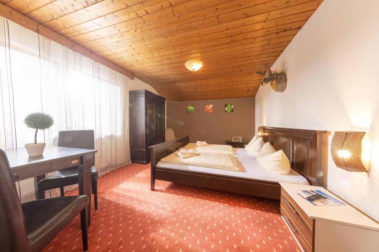 T3 Pension Wald Am Arlberg Extérieur photo